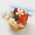 Tommy fell in love with sweets! ストロベリーガーデンカプケチャーム